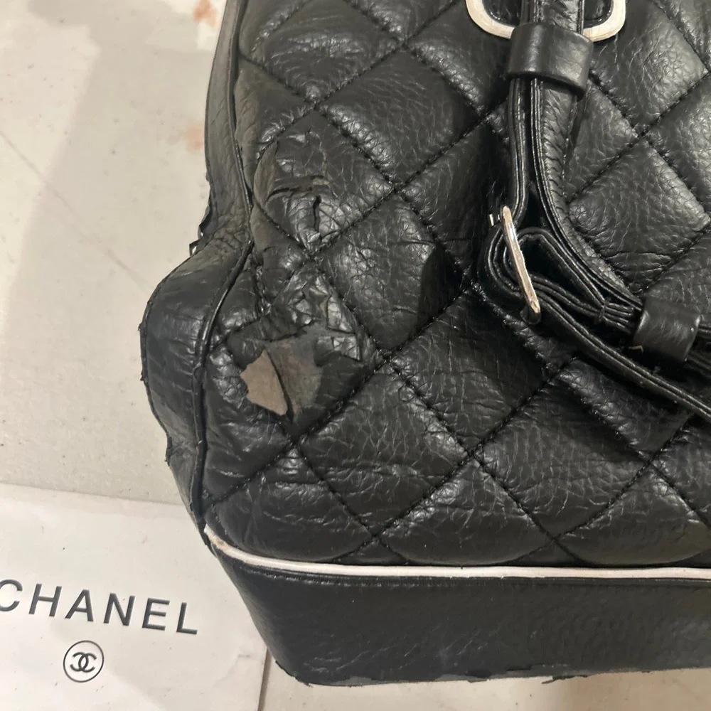 Chanel Black Quilted Purse In Fair Condition. Has Damage Please See Photos! - Picture 17 of 17